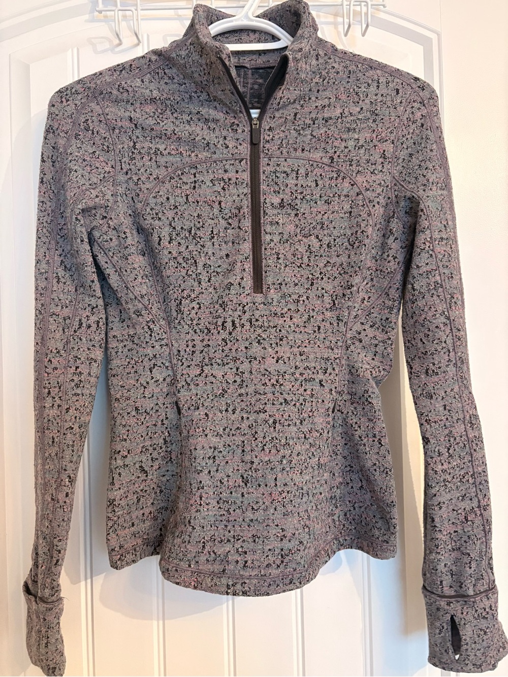 Lululemon Run Briskly 1/2 Zip - Size 4